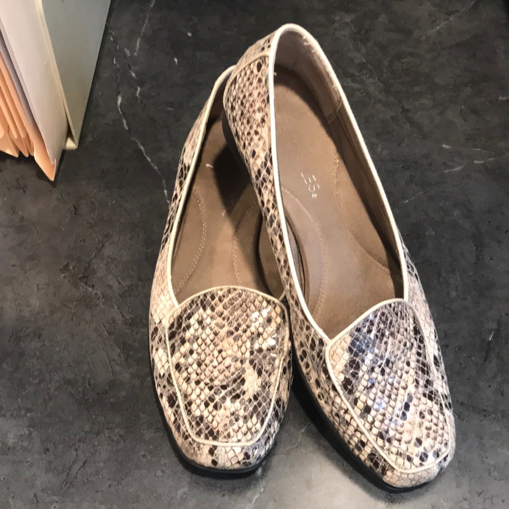 Snake print flats